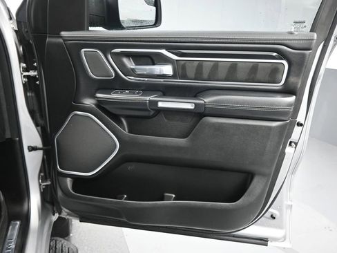 Used 2022 RAM 1500 Laramie AWD/4WD image 45
