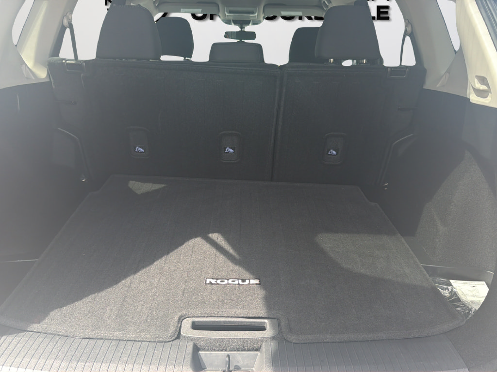 Certified 2025 Nissan Rogue S FWD image 16
