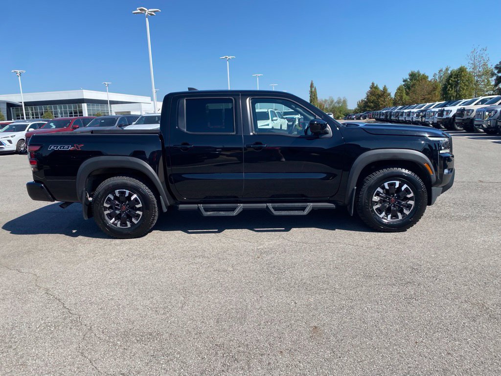 Used 2023 Nissan Frontier Pro-X w/ Tow Package RWD image 5