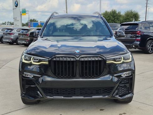 Used 2021 BMW X7 xDrive40i w/ M Sport Package AWD/4WD image 2
