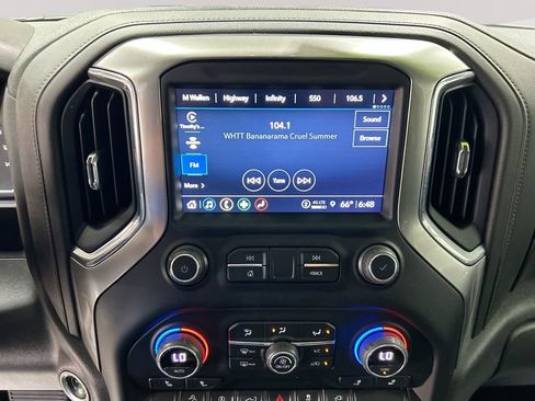Used 2022 Chevrolet Silverado 1500 RST w/ Convenience Package II AWD/4WD image 19