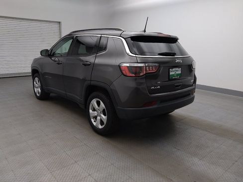 Used 2018 Jeep Compass Latitude w/ Popular Equipment Group AWD/4WD image 5