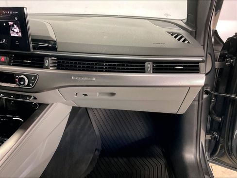 Used 2023 Audi A4 2.0T Premium Plus w/ Premium Plus Package image 17