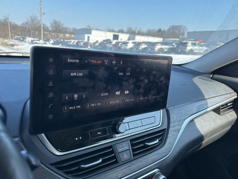 Used 2023 Nissan Altima 2.5 SL image 8