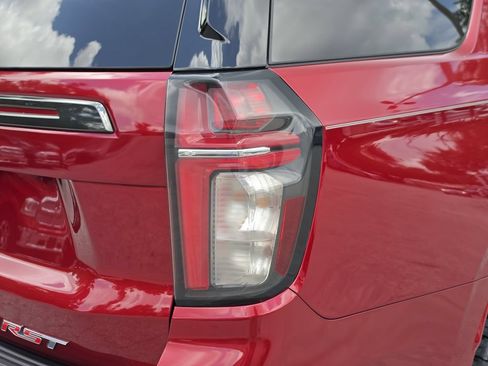 Used 2022 Chevrolet Tahoe RST AWD/4WD image 8