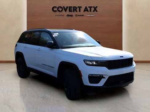 New 2025 Jeep Grand Cherokee Limited image 7