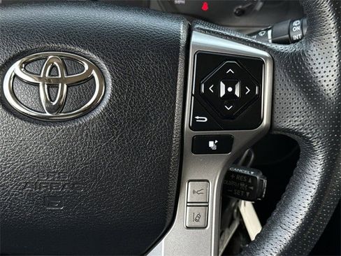 Used 2020 Toyota 4Runner SR5 image 15