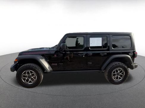 Used 2025 Jeep Wrangler Unlimited Rubicon image 9