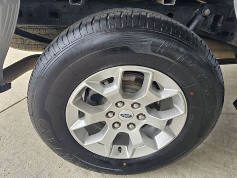 Used 2023 Ford F150 XLT image 12