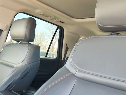 Certified 2025 Ford Expedition Max Active image 25