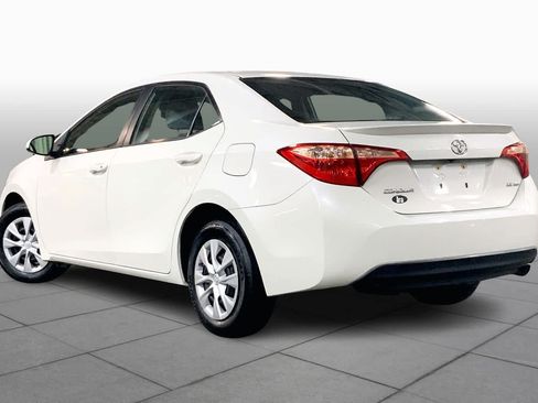 Used 2018 Toyota Corolla LE FWD image 12