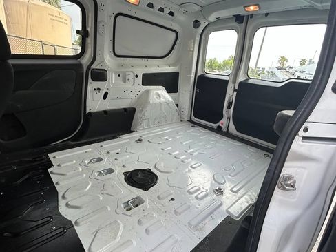Used 2017 RAM ProMaster City Tradesman w/ Rear Back-up Camera Group FWD image 28
