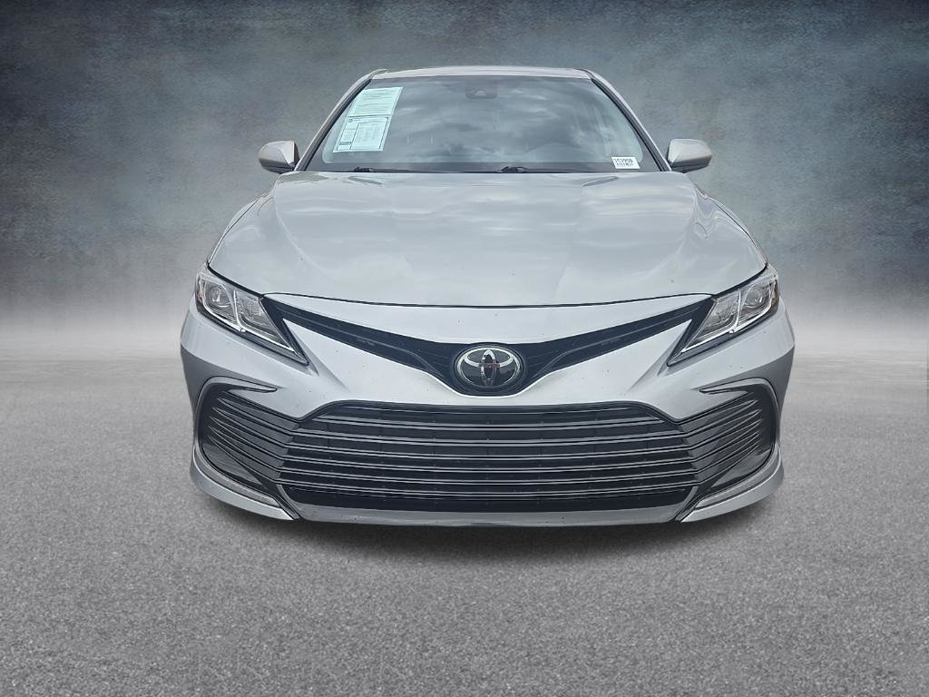 Used 2024 Toyota Camry LE FWD image 9