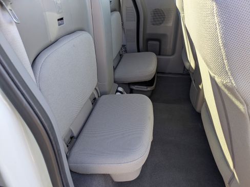 Used 2021 Nissan Frontier S w/ S Utility Package image 13