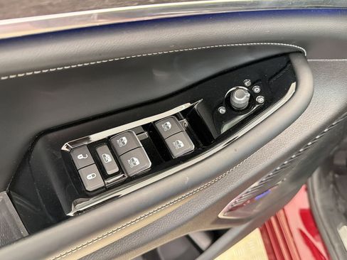 Used 2022 Jeep Grand Cherokee L Overland w/ Luxury Tech Group IV image 21