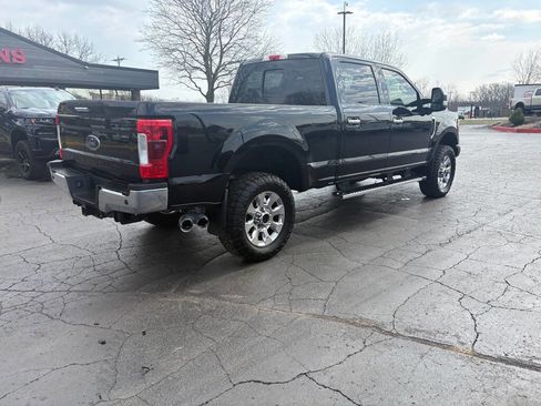 Used 2017 Ford F250 Lariat w/ Tow Technology Bundle AWD/4WD image 5