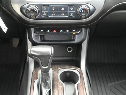 Used 2019 GMC Canyon SLE w/ Driver Alert Package AWD/4WD image 21