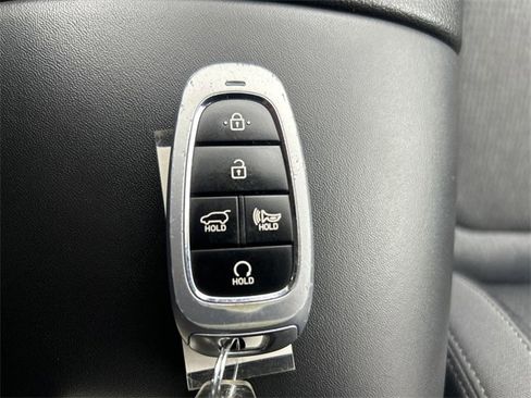 Used 2023 Hyundai Santa Fe SEL image 36