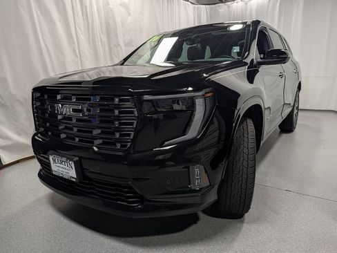 Certified 2026 GMC Acadia Denali Ultimate w/ LPO, All-Weather Package AWD/4WD image 7