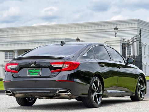 Used 2021 Honda Accord Sport image 10
