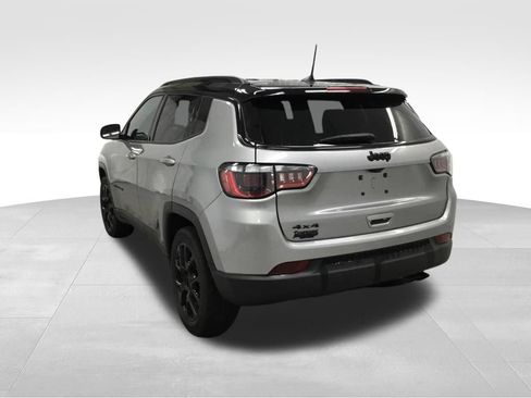 Used 2022 Jeep Compass Latitude w/ Convenience Group AWD/4WD image 13