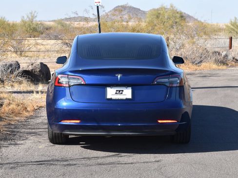 Used 2020 Tesla Model 3 Long Range AWD/4WD image 4