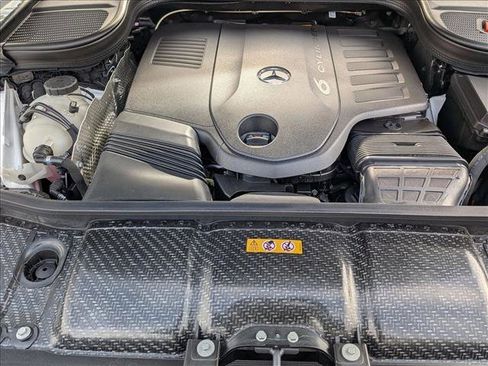 New 2026 Mercedes-Benz GLE 450 4MATIC image 18