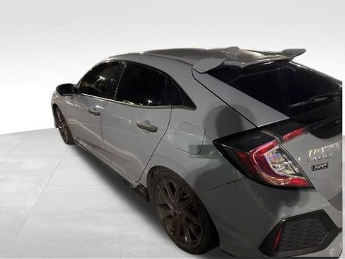 Used 2018 Honda Civic Sport image 4