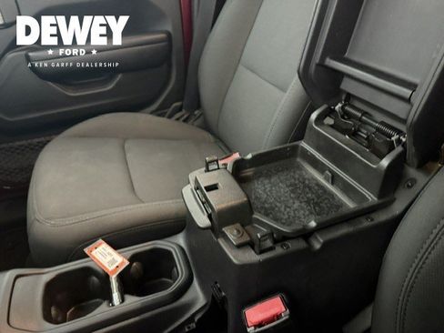 Used 2021 Jeep Wrangler Unlimited Sport AWD/4WD image 22