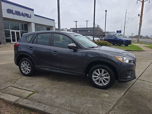 Used 2016 MAZDA CX-5 Sport image 2
