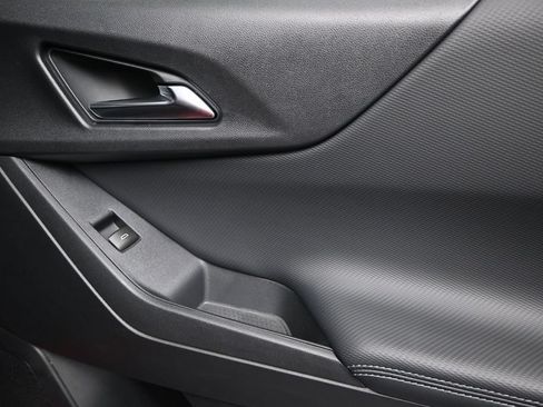 New 2026 Chevrolet Equinox LT w/ Convenience Package II FWD image 21