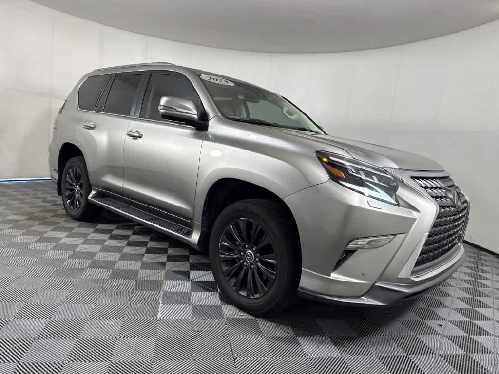 Used 2023 Lexus GX 460 Luxury w/ Sport Design Package AWD/4WD image 10