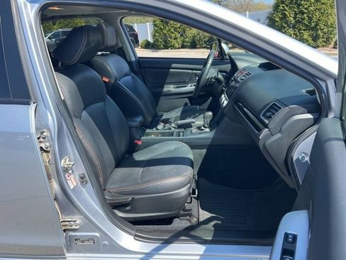 Used 2017 Subaru Crosstrek 2.0i Limited AWD/4WD image 31