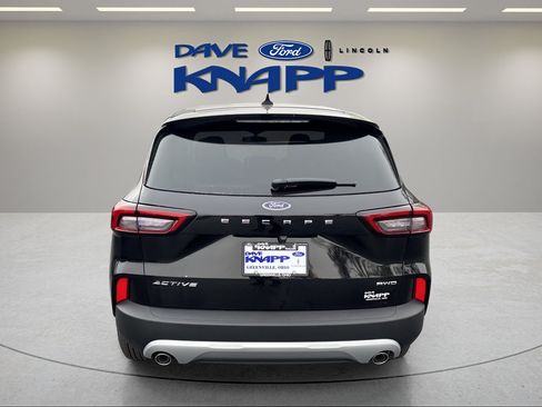 New 2026 Ford Escape Active w/ Cold Weather Package AWD/4WD image 7