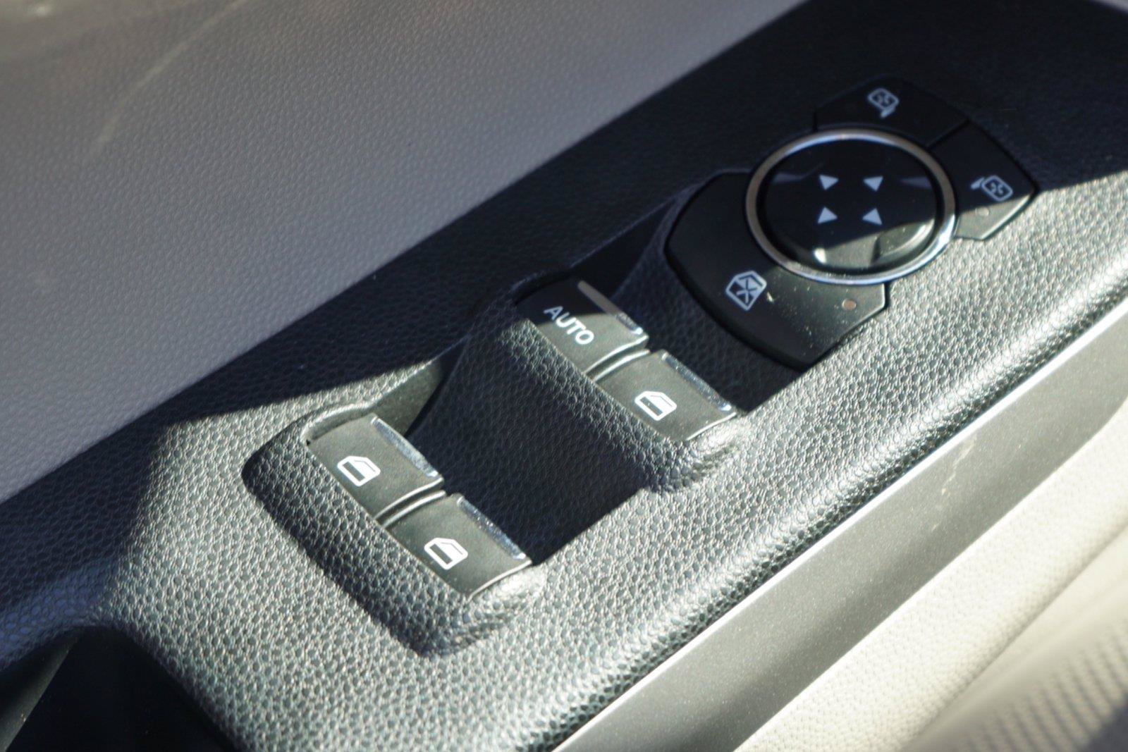 Certified 2020 Ford EcoSport S FWD image 19