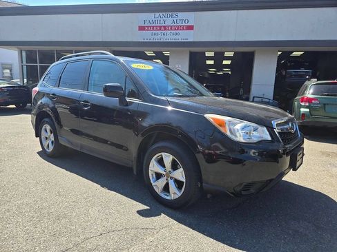 Used 2014 Subaru Forester 2.5i Premium w/ All-Weather Package AWD/4WD image 16