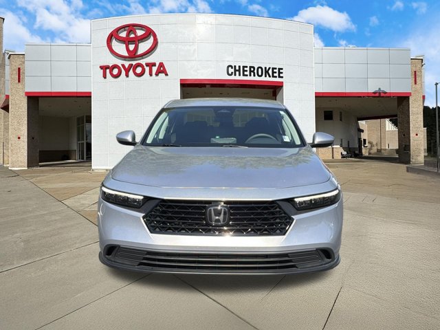 Used 2025 Honda Accord LX image 2