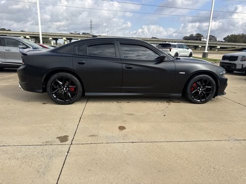 Used 2020 Dodge Charger R/T w/ Plus Group image 14