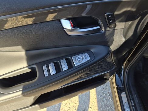 Used 2023 Hyundai Santa Fe Calligraphy image 12