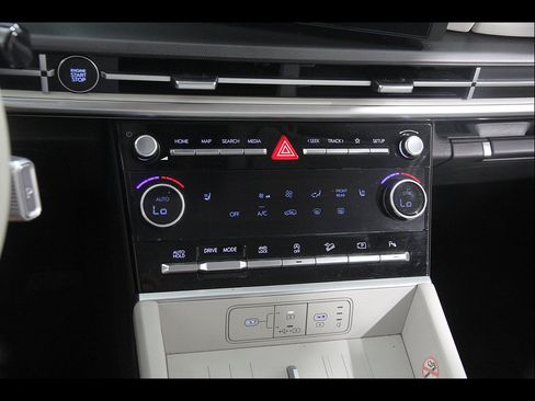 Certified 2026 Hyundai Santa Fe SEL AWD/4WD image 14