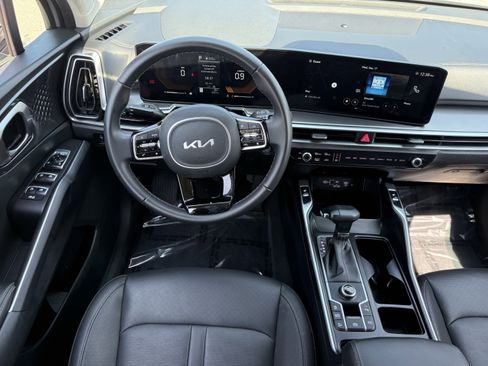 New 2025 Kia Sorento S w/ Panoramic Sunroof Package image 20