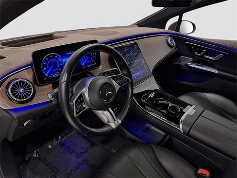 Certified 2024 Mercedes-Benz EQE 350+ 4MATIC Sedan w/ Pinnacle Trim Package image 9