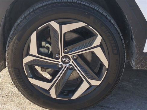 Certified 2023 Hyundai Tucson SEL w/ Convenience Package image 9