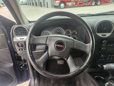 Used 2008 GMC Envoy SLE w/ Sun And Sound Package image 4