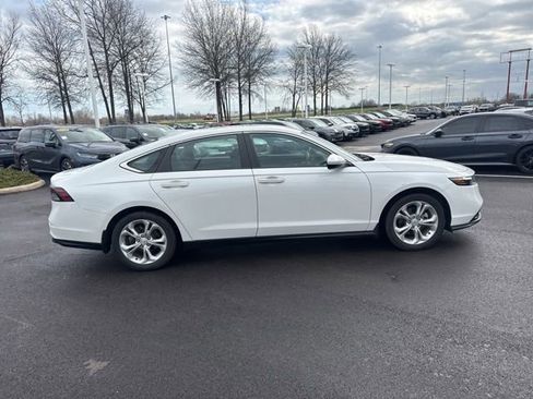 Used 2024 Honda Accord LX image 11