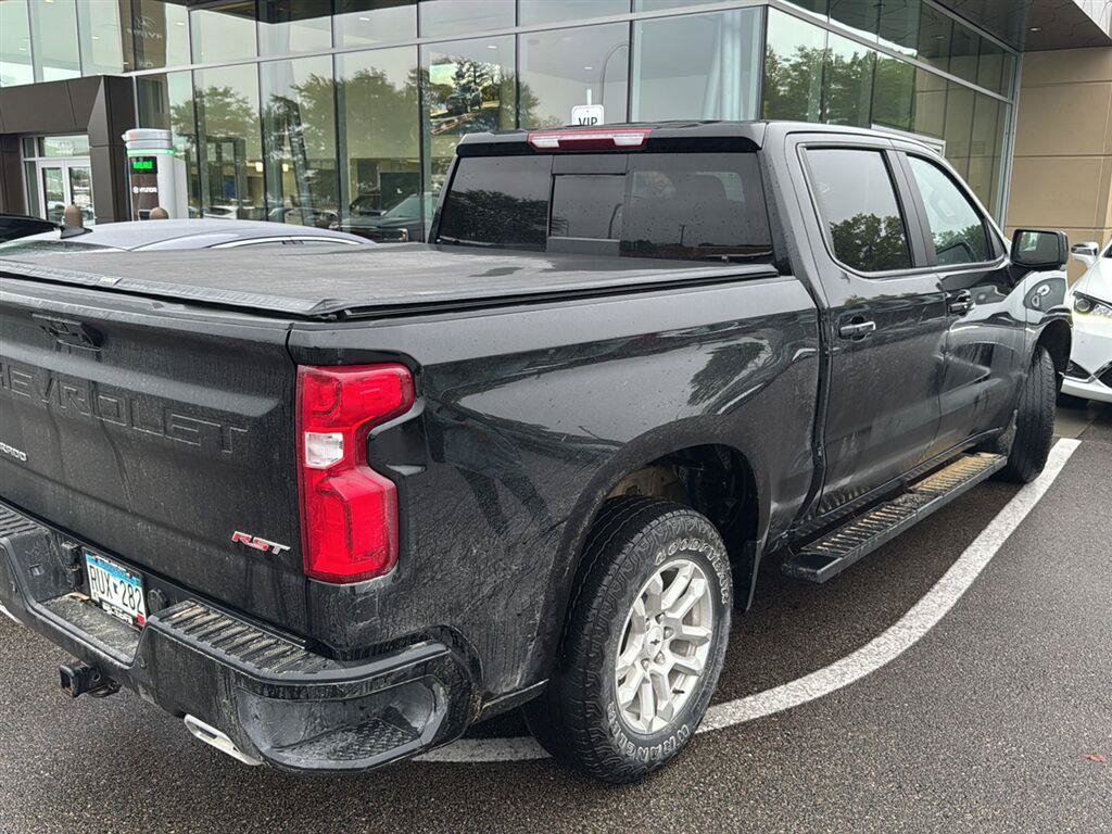 Used 2024 Chevrolet Silverado 1500 RST w/ Convenience Package II AWD/4WD image 9
