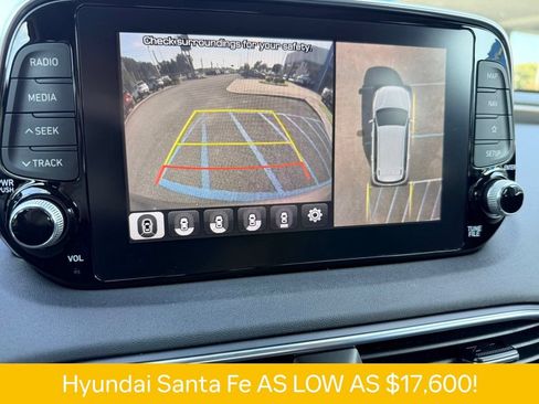Used 2020 Hyundai Santa Fe Limited FWD image 10