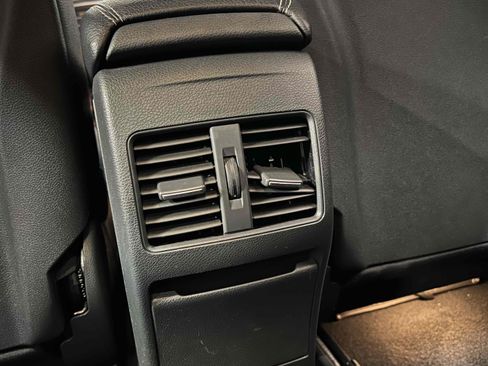 Used 2019 Mercedes-Benz CLA 250 image 26