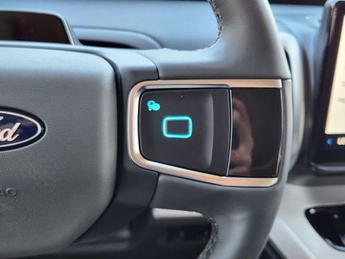 New 2025 Ford Expedition Max Active image 29