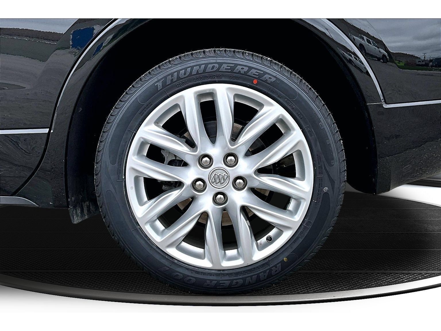 Used 2020 Buick Envision Premium AWD/4WD image 40